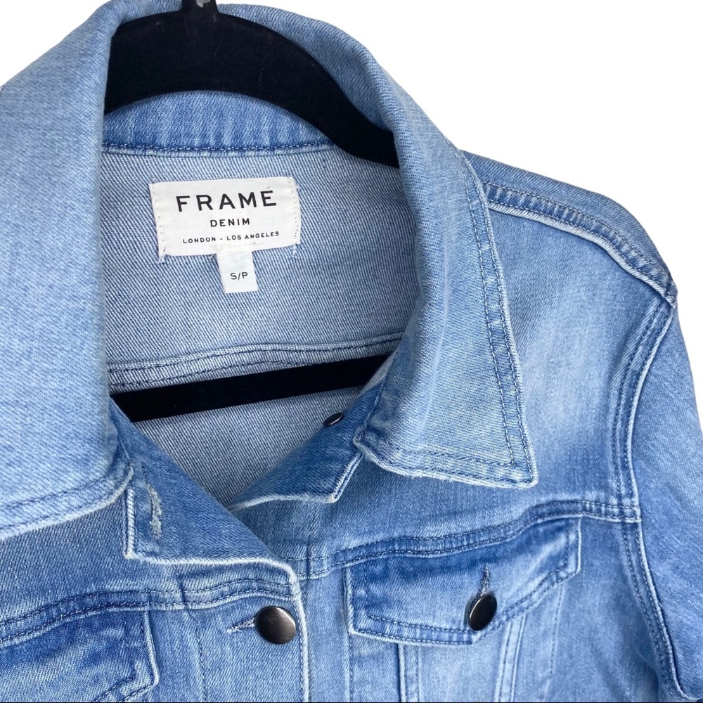 Frame ⌘ Scalloped Edge Cropped Willoughsby Denim Jeans Jacket ⌘ Light Blue ⌘ S - Picture 6 of 17
